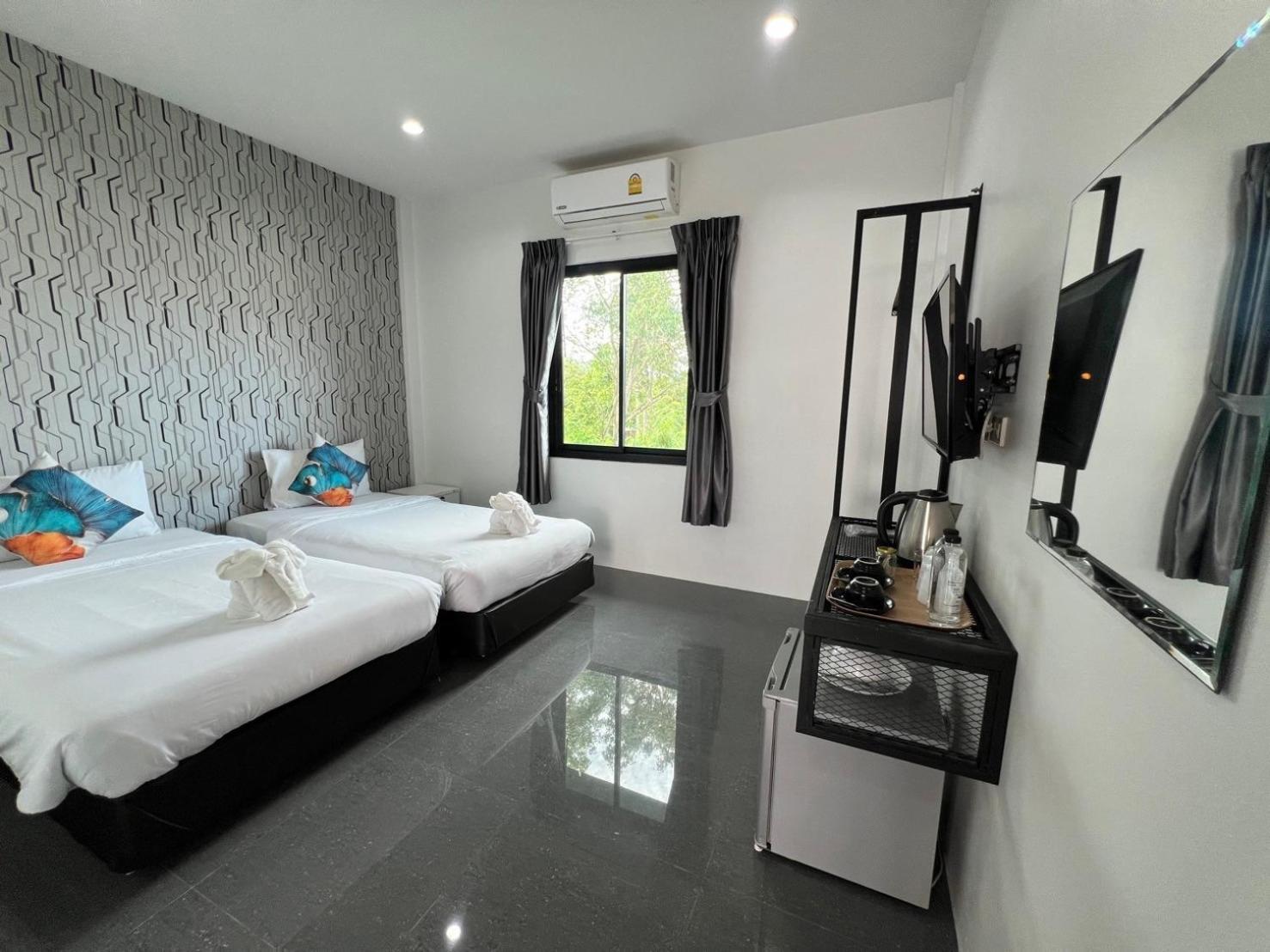 Chanakarn Pool Access Rawai Phuket Extérieur photo